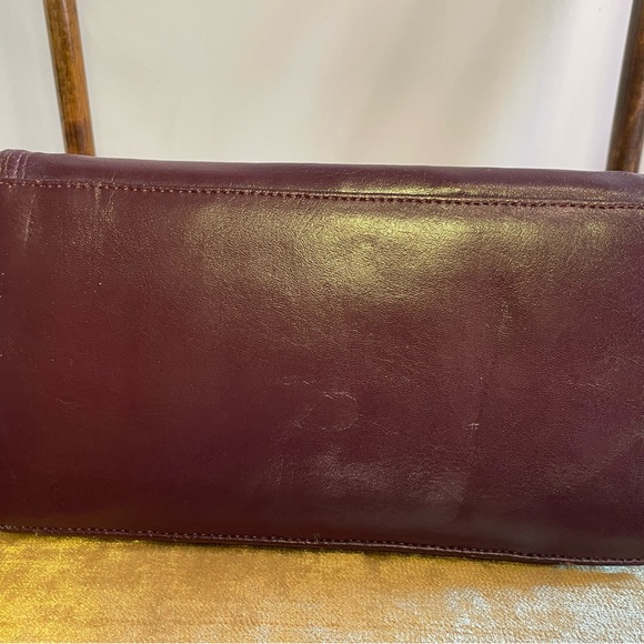 Metal Horse Logo, Wine-colored, Leather Clutch - Picture 2 of 3